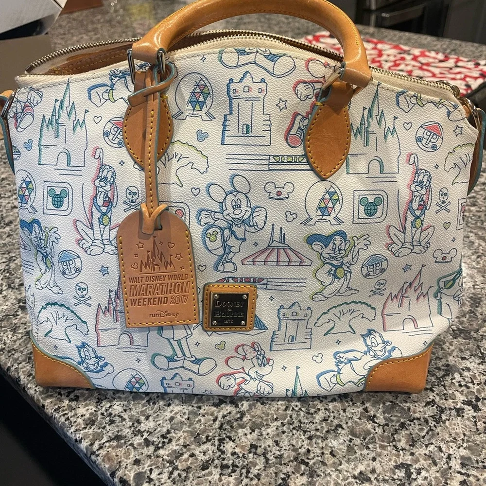 Dooney and Burke 2017 Walt Disney World Marathon weekend satchel - Picture 1 of 11